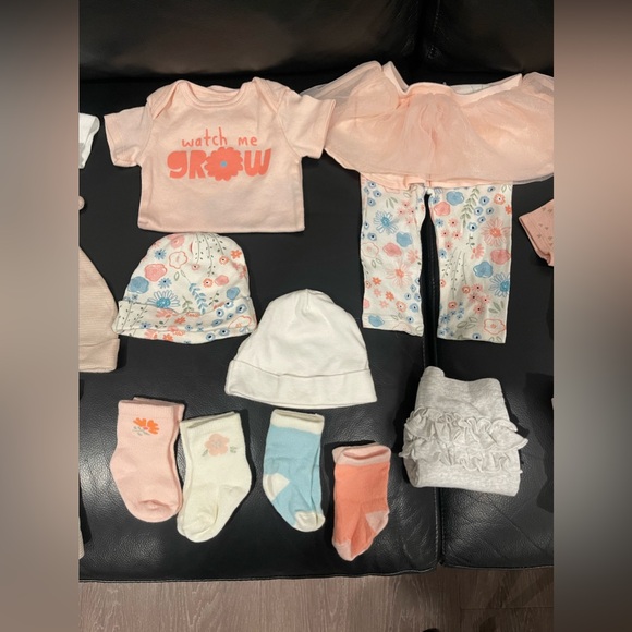 Babygirl matching sets - Picture 3 of 6